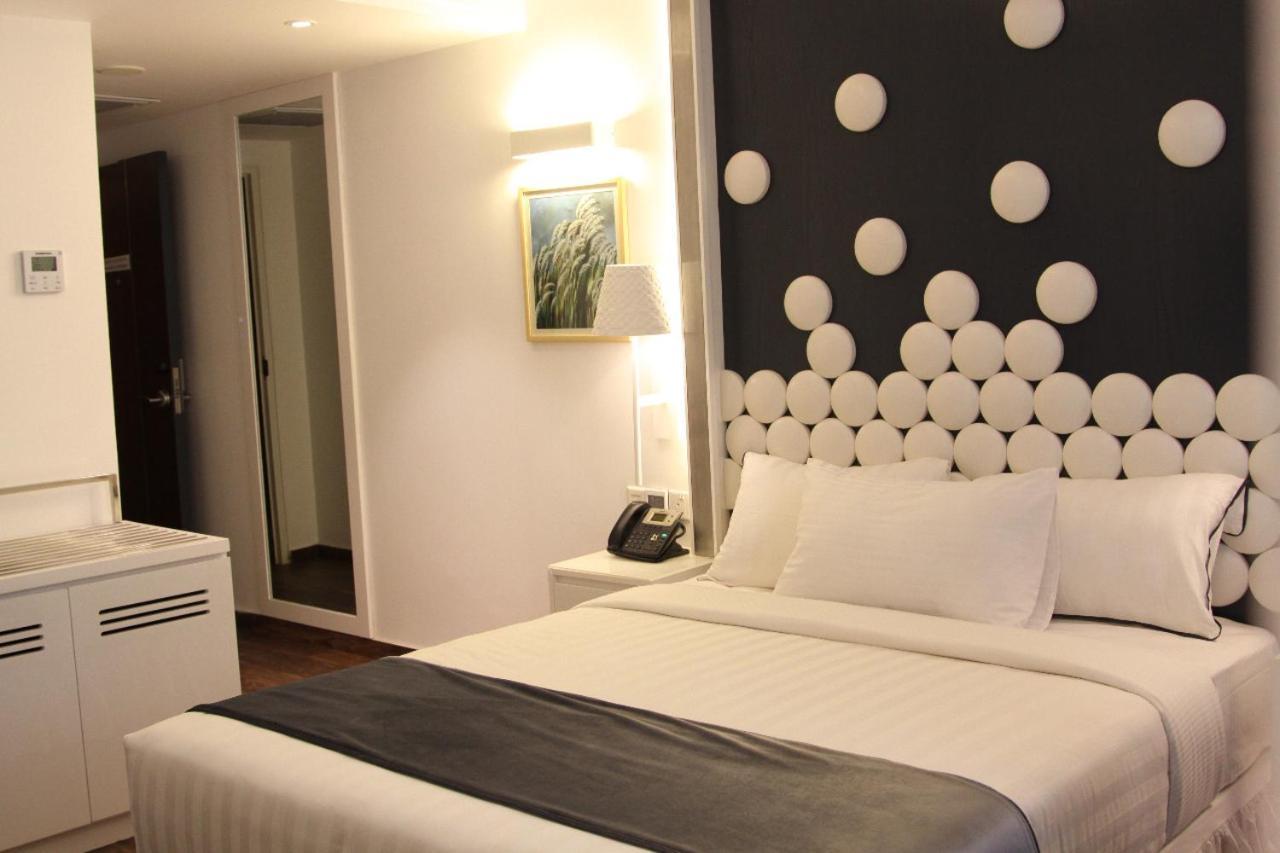 Grace 21 Smart Hotel Dhaka Exterior photo