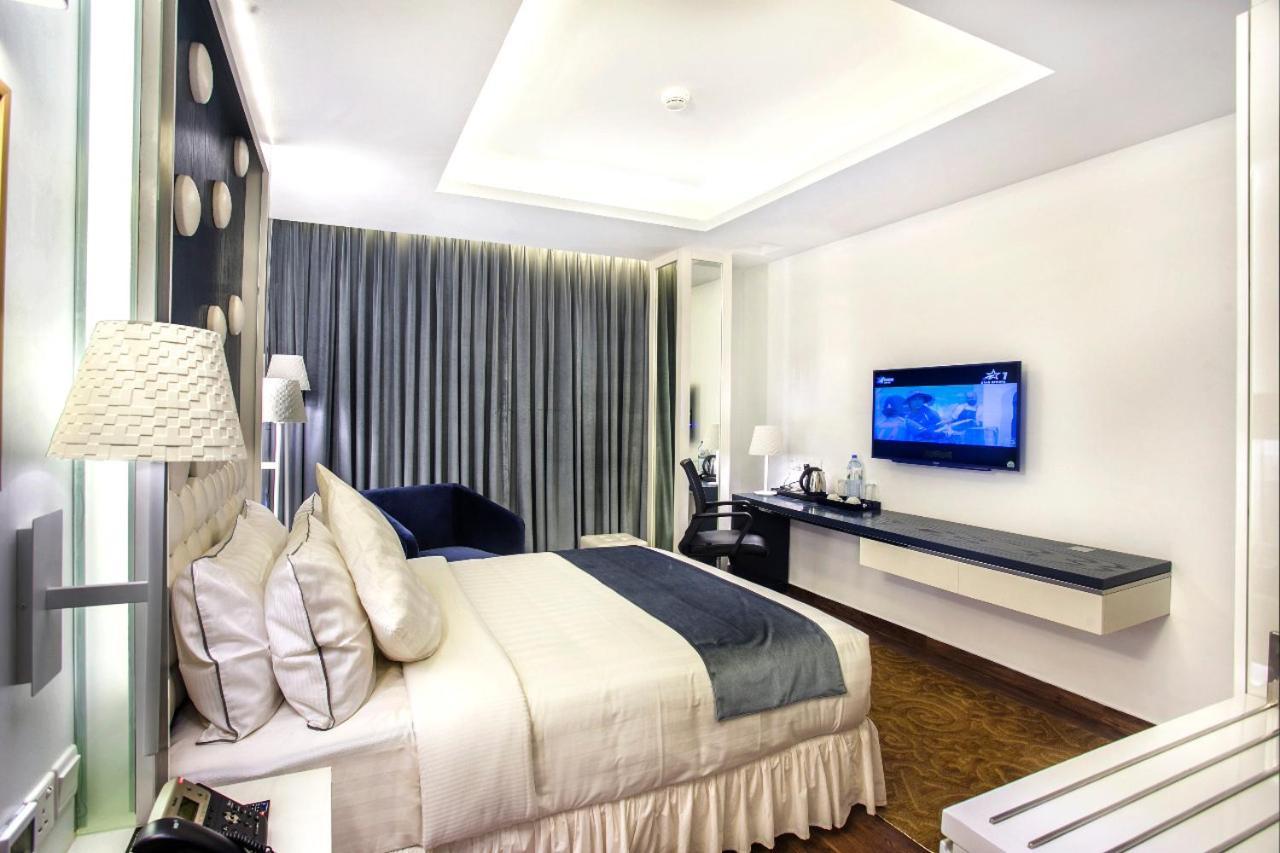 Grace 21 Smart Hotel Dhaka Exterior photo